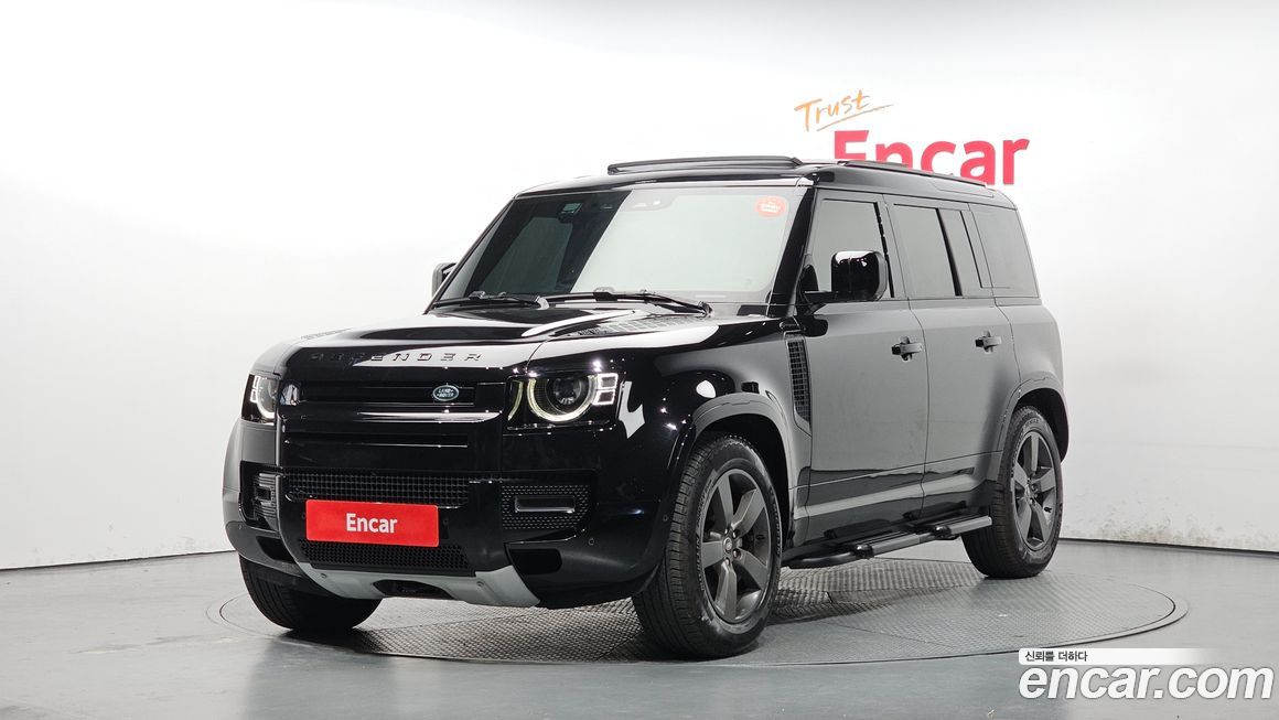 Land Rover Defender 2025