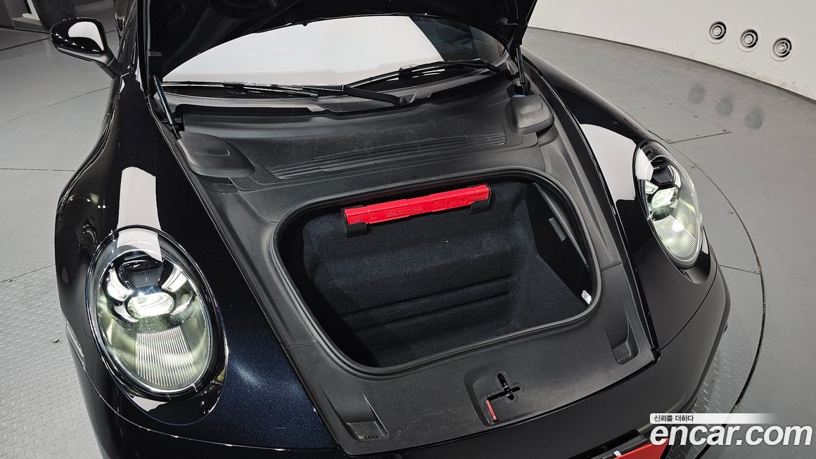 Porsche 911 2021
