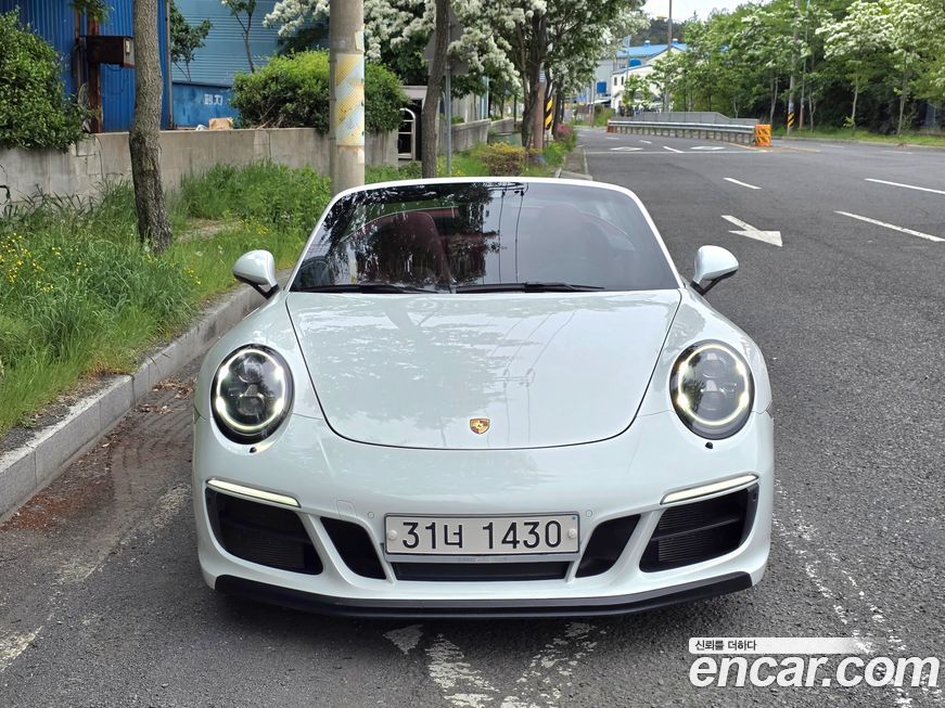 Porsche 911 2019