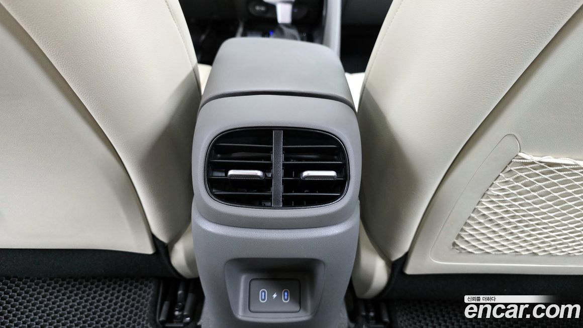 Hyundai AVANTE 2025