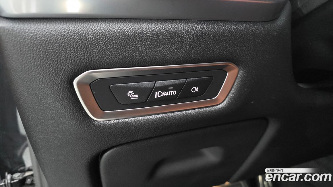 BMW X7 2025