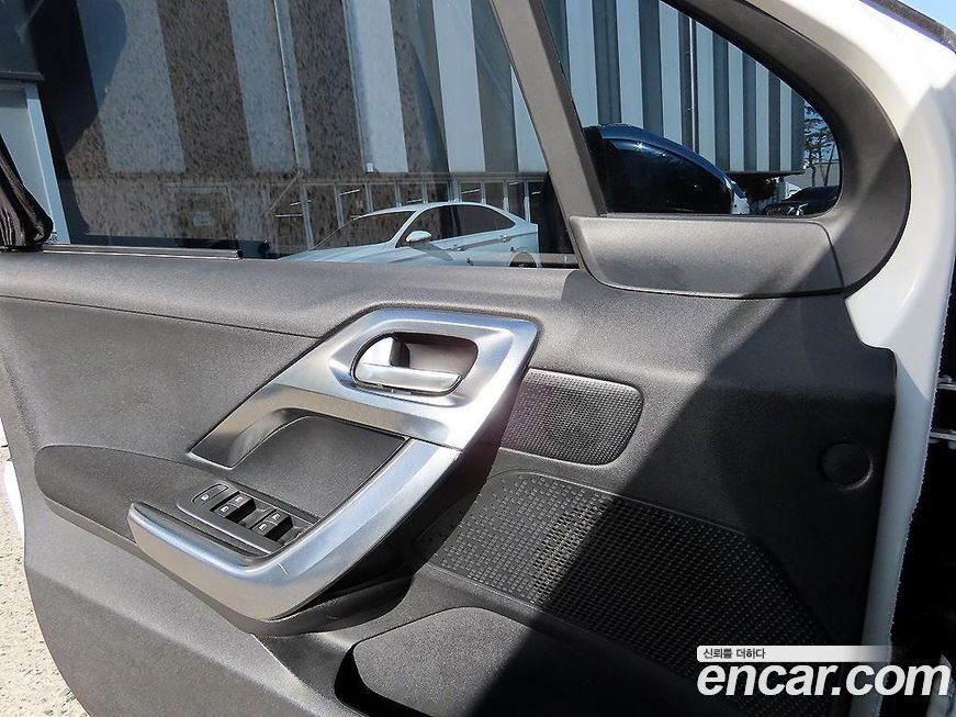 Peugeot 2008 2016