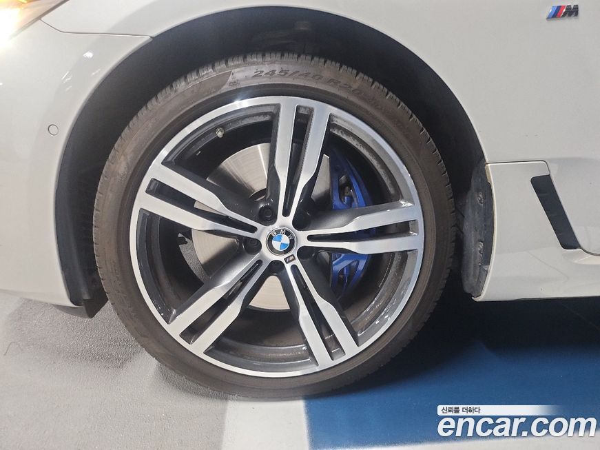 BMW Gran Turismo 2023