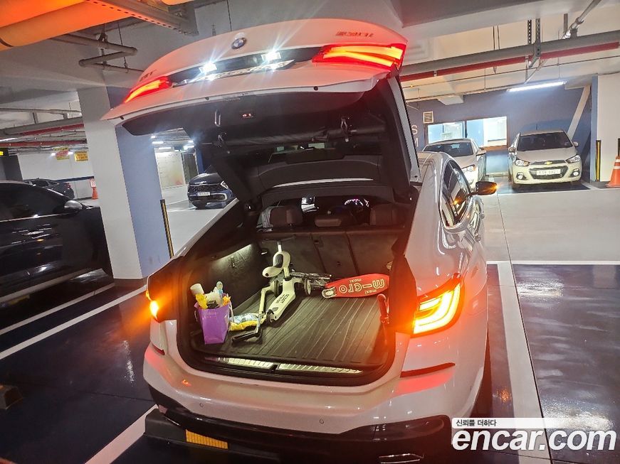 BMW Gran Turismo 2023