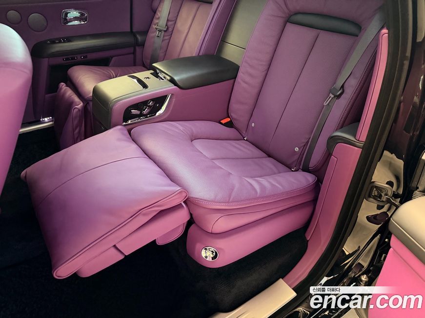 Rolls-Royce Ghost 2023