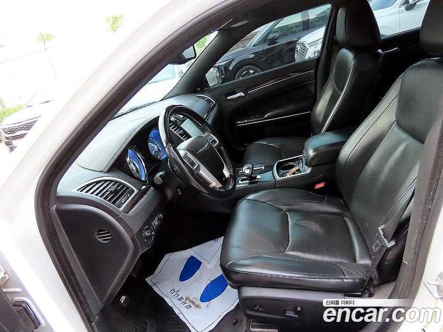 Chrysler 300C 2014