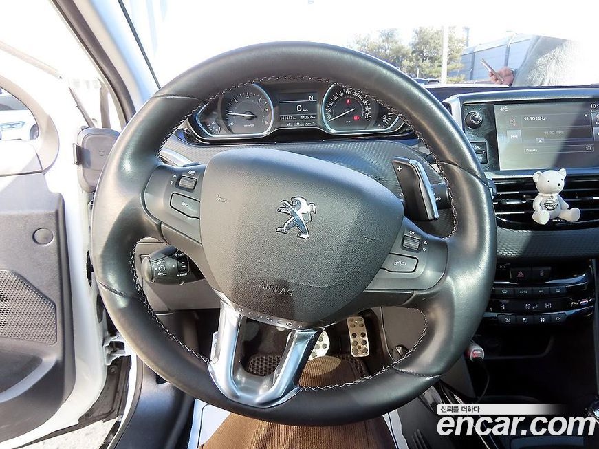 Peugeot 2008 2016