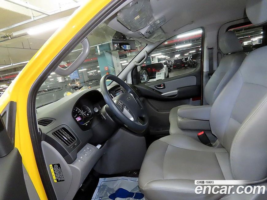 Hyundai Starex 2017