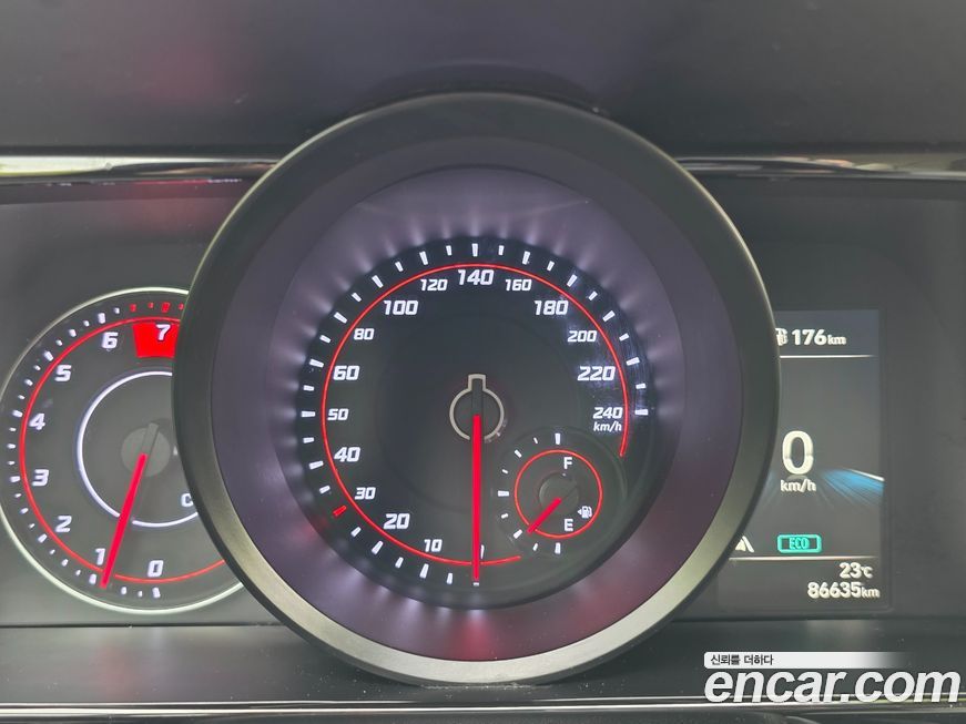 Hyundai AVANTE 2021