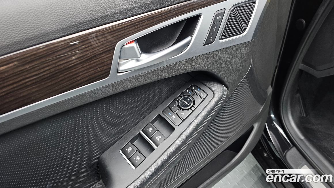 Genesis G80 2018