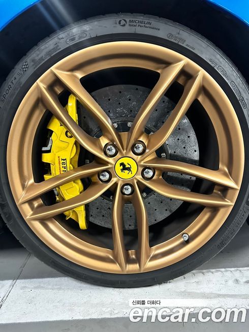 Ferrari 488 2018
