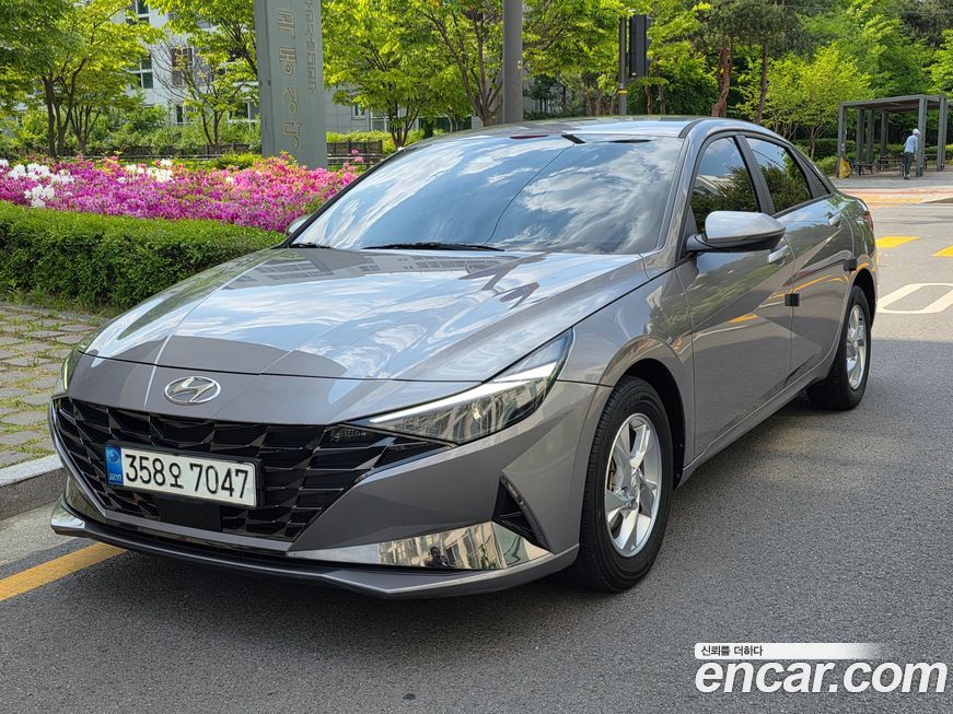 Hyundai AVANTE 2021