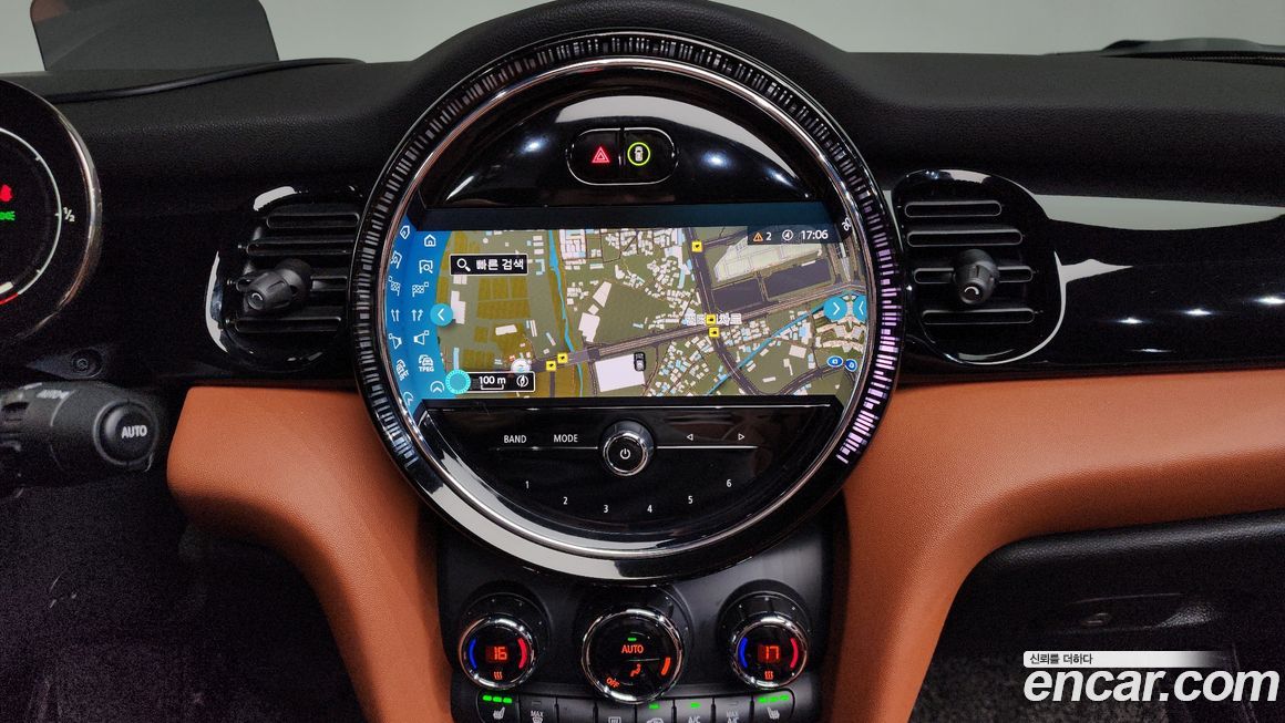 Mini Cooper Convertible 2022