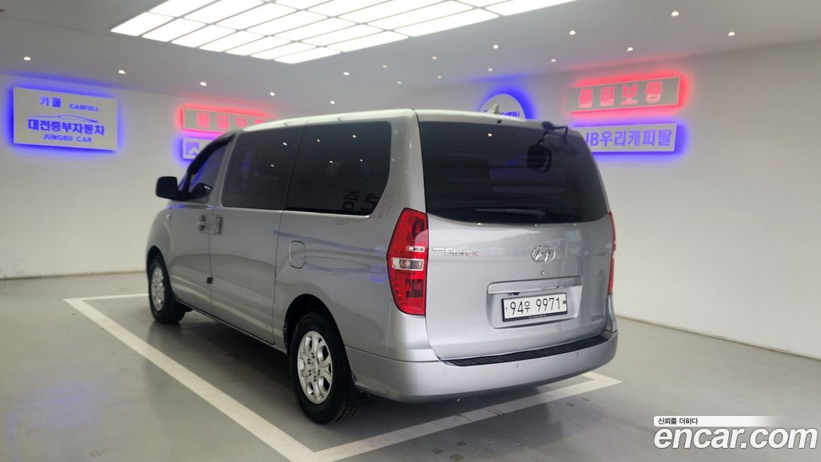 Hyundai Starex 2015
