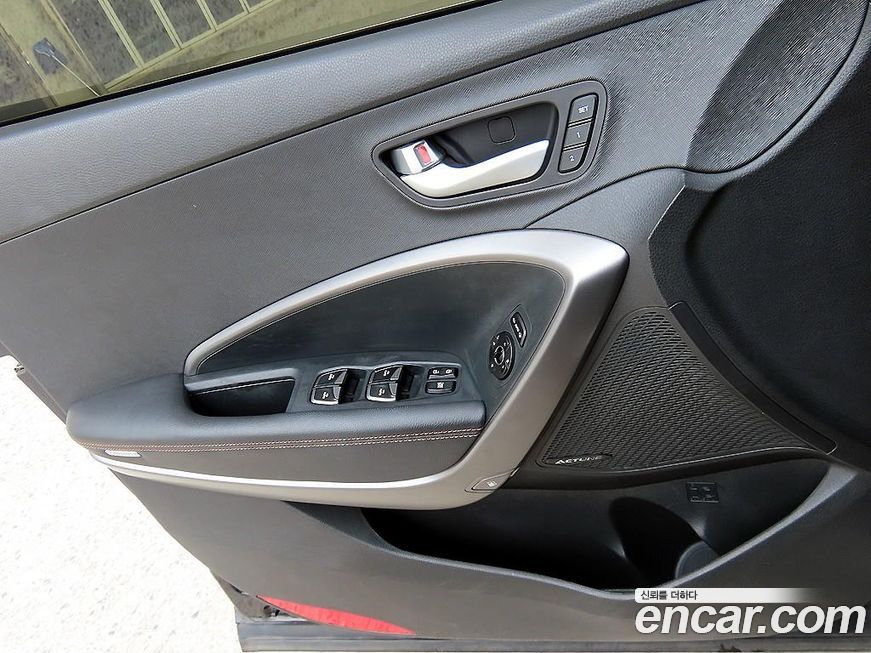 Hyundai Santafe 2013
