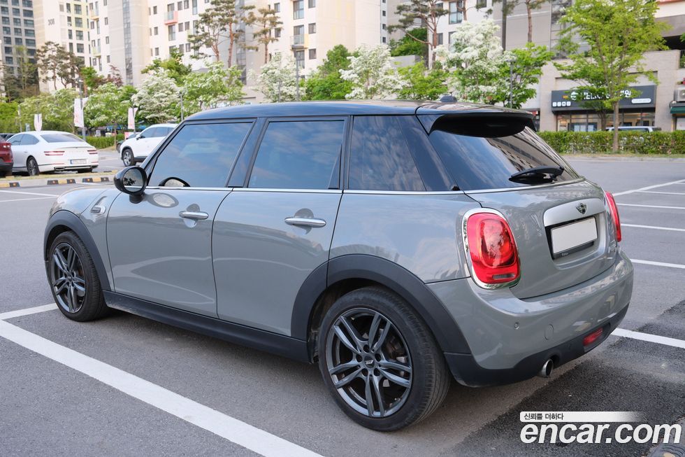 Mini Cooper 2015