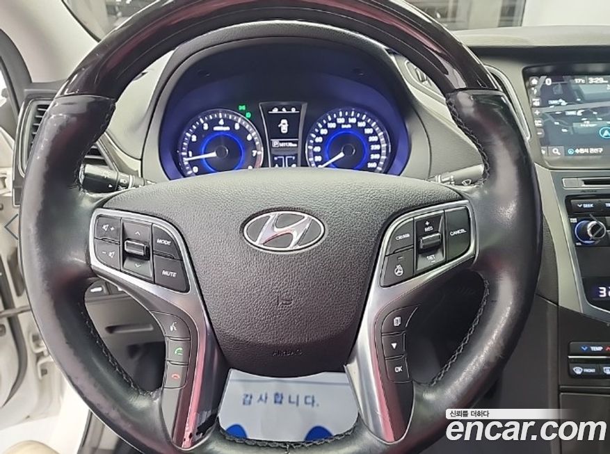Hyundai Grandeur 2016