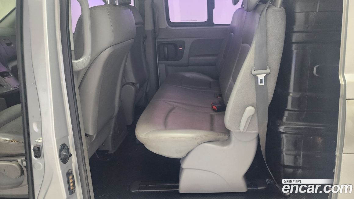 Hyundai Starex 2015