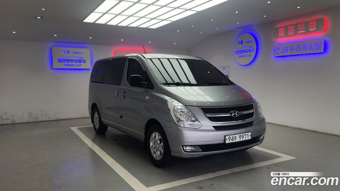 Hyundai Starex 2015