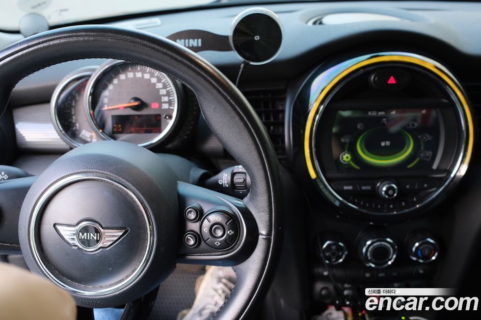 Mini Cooper 2015