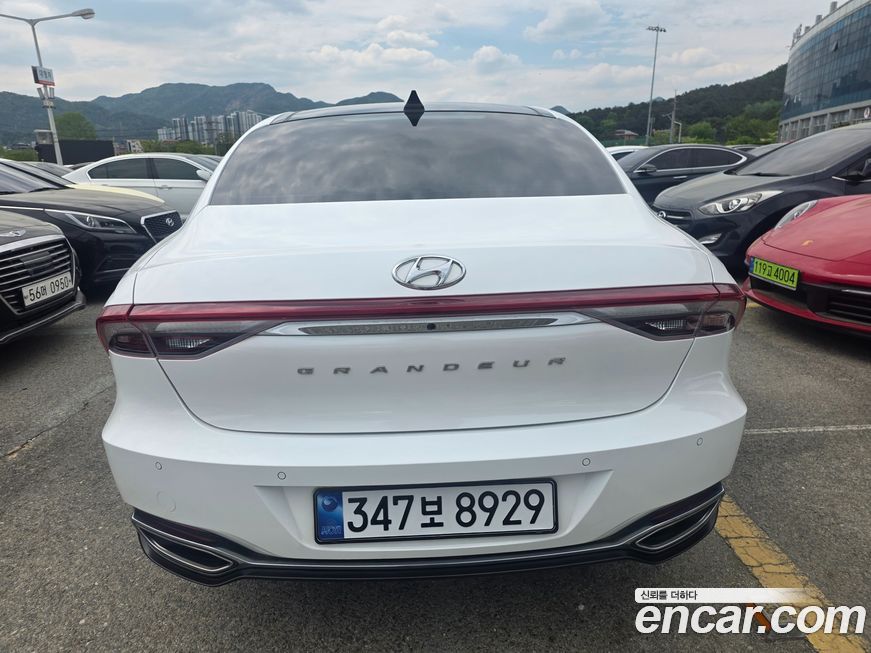 Hyundai Grandeur 2022