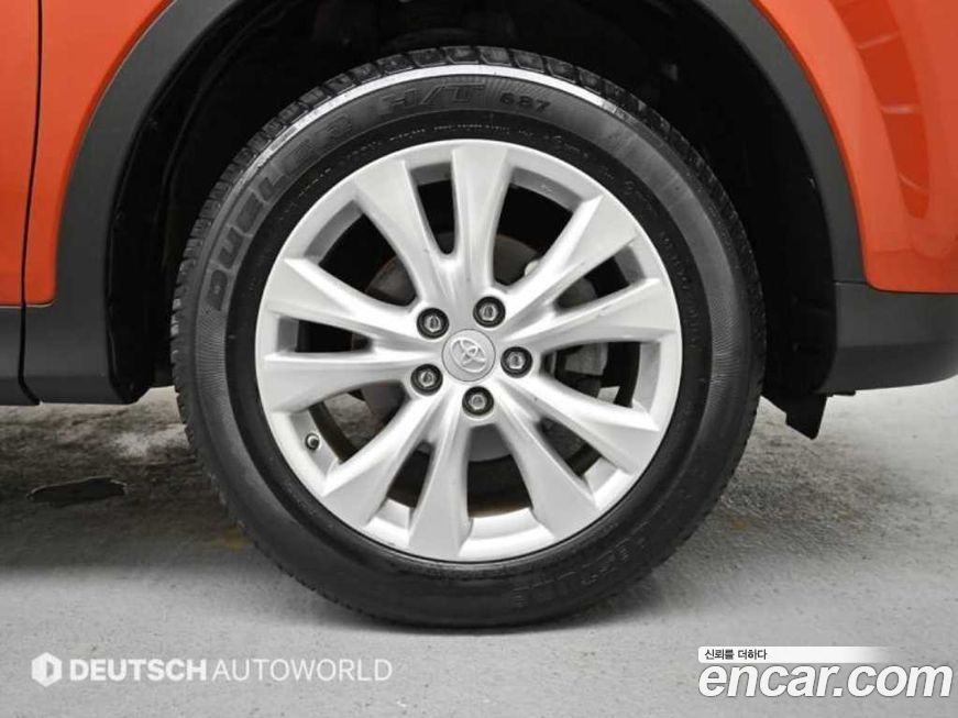 Toyota RAV4 2015