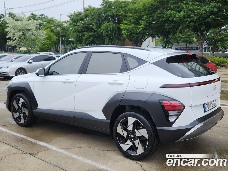 Hyundai Kona 2025