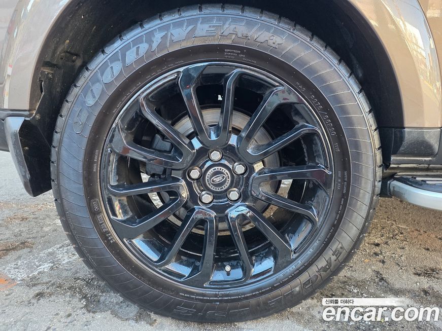 Land Rover Discovery 2016