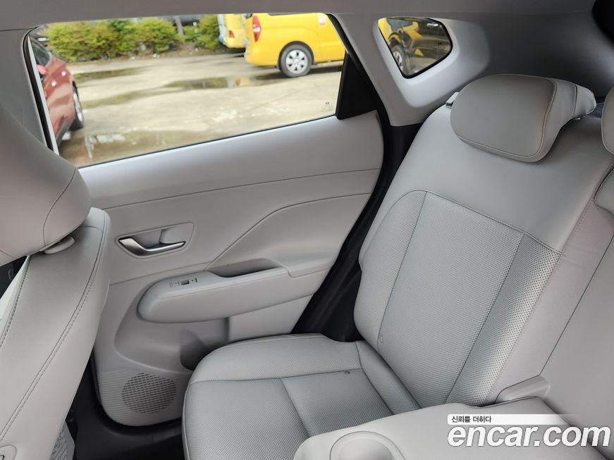 Hyundai Kona 2025