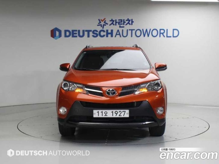 Toyota RAV4 2015