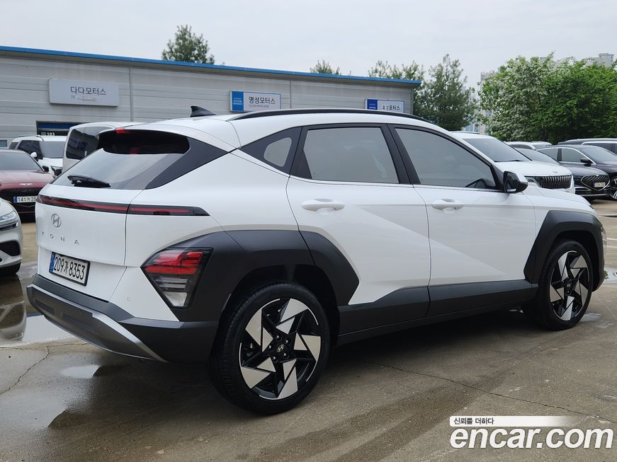 Hyundai Kona 2025