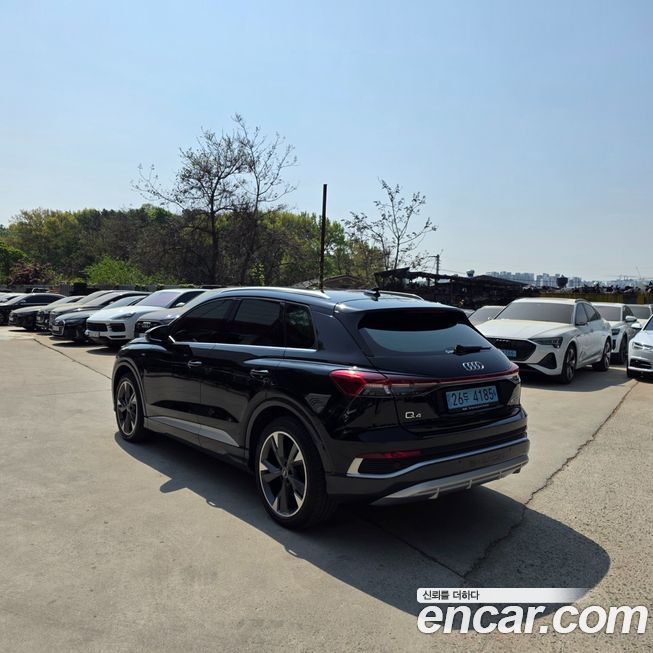Audi Q4 e-tron 2022
