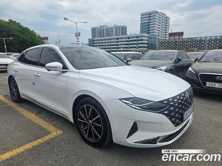 Hyundai Grandeur 2022