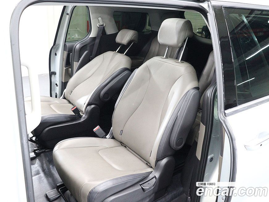 Kia Canival 2024