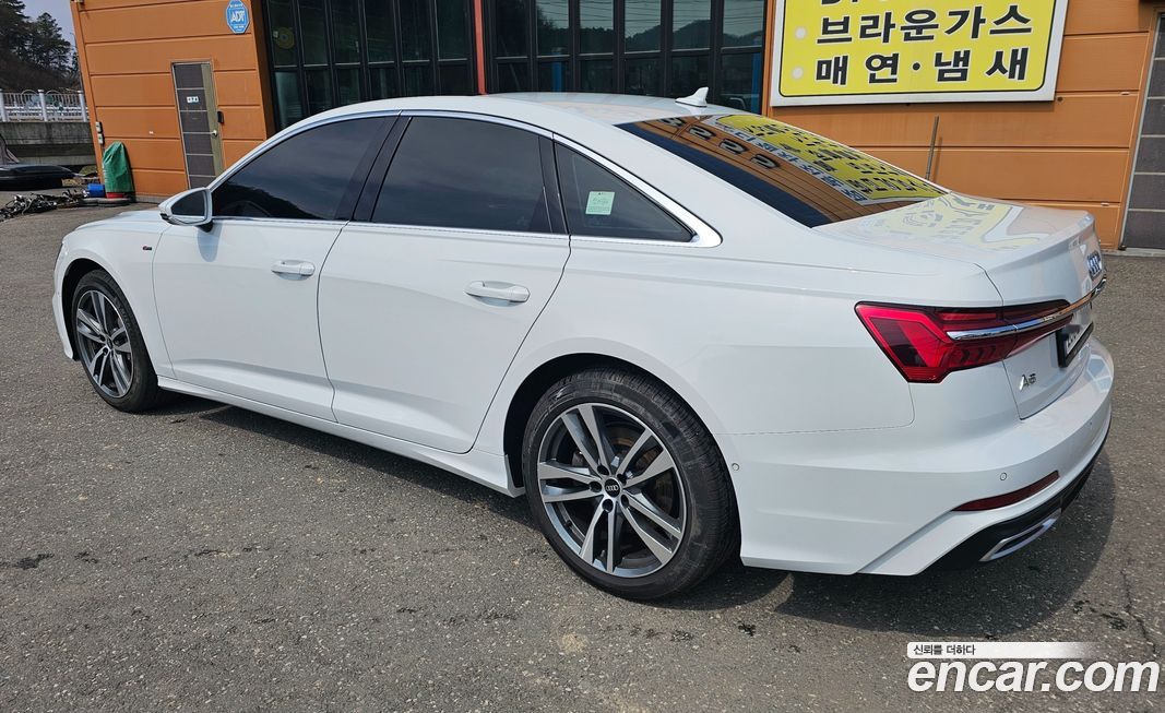 Audi A6 2021