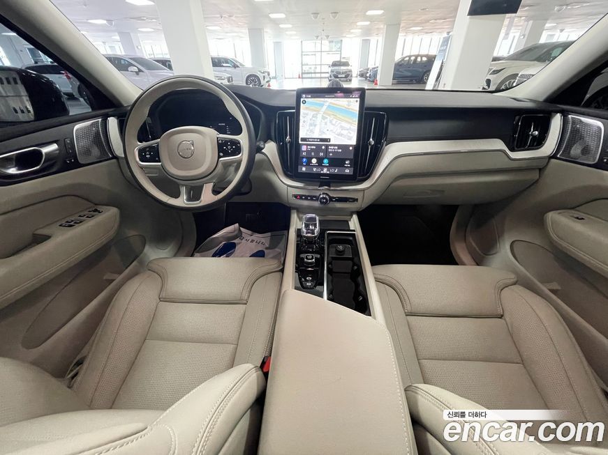 Volvo XC60 2026