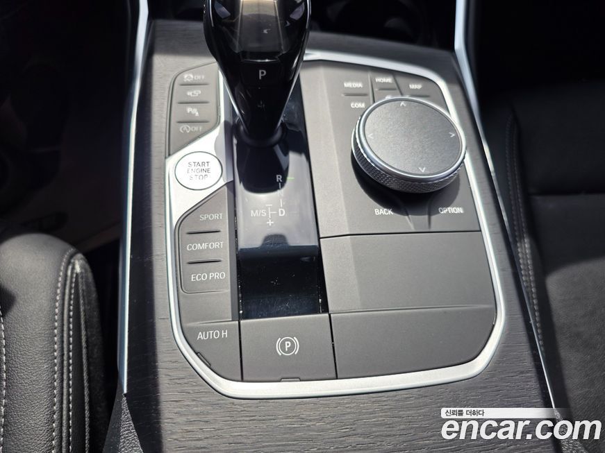 BMW 3-Series 2021