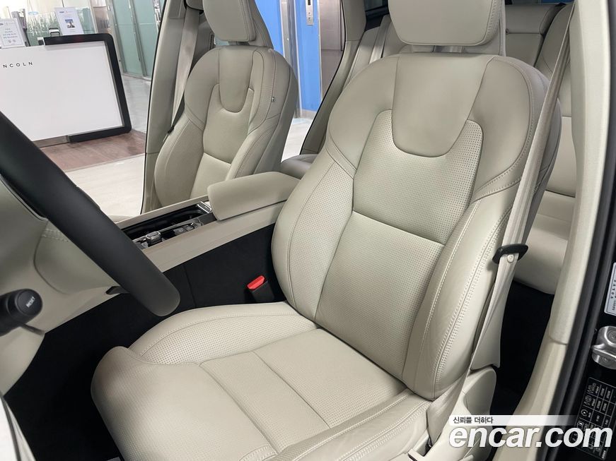 Volvo XC60 2026