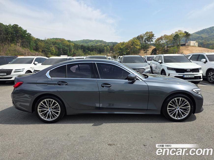BMW 3-Series 2021