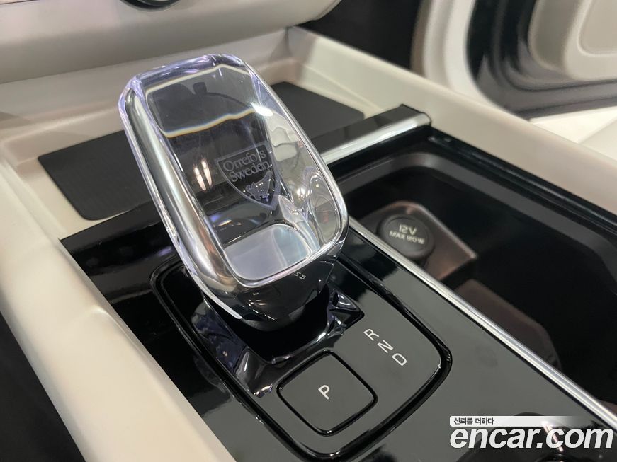 Volvo XC60 2026