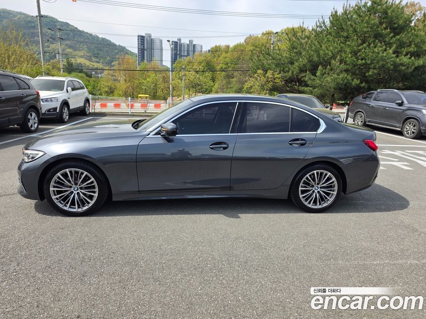 BMW 3-Series 2021