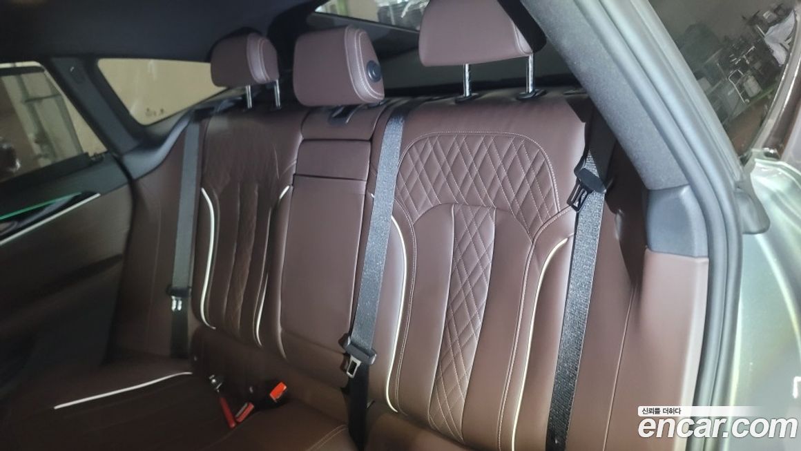 BMW Gran Turismo 2024