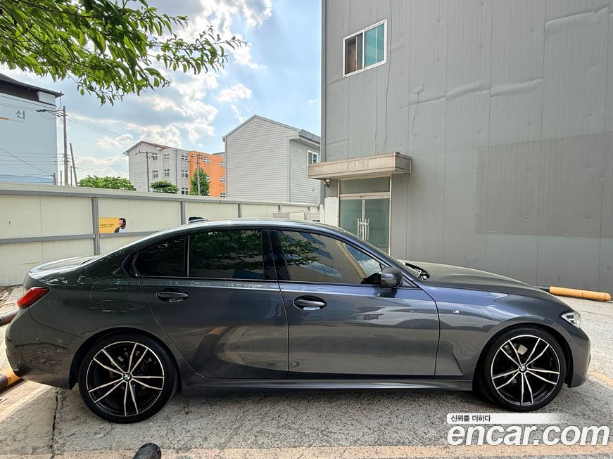 BMW 3-Series 2021