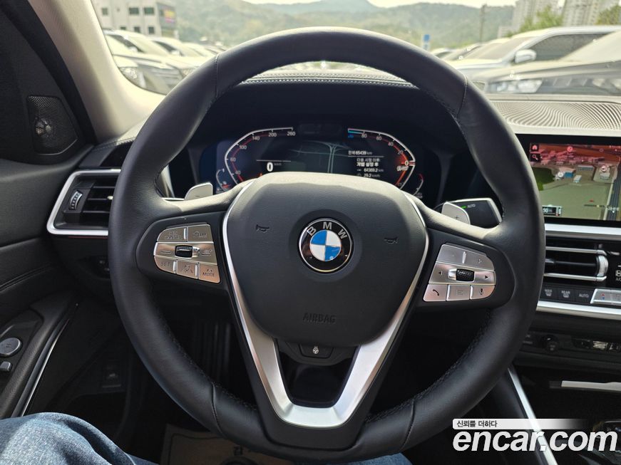 BMW 3-Series 2021