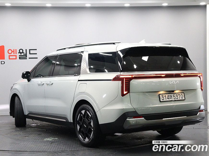 Kia Canival 2024