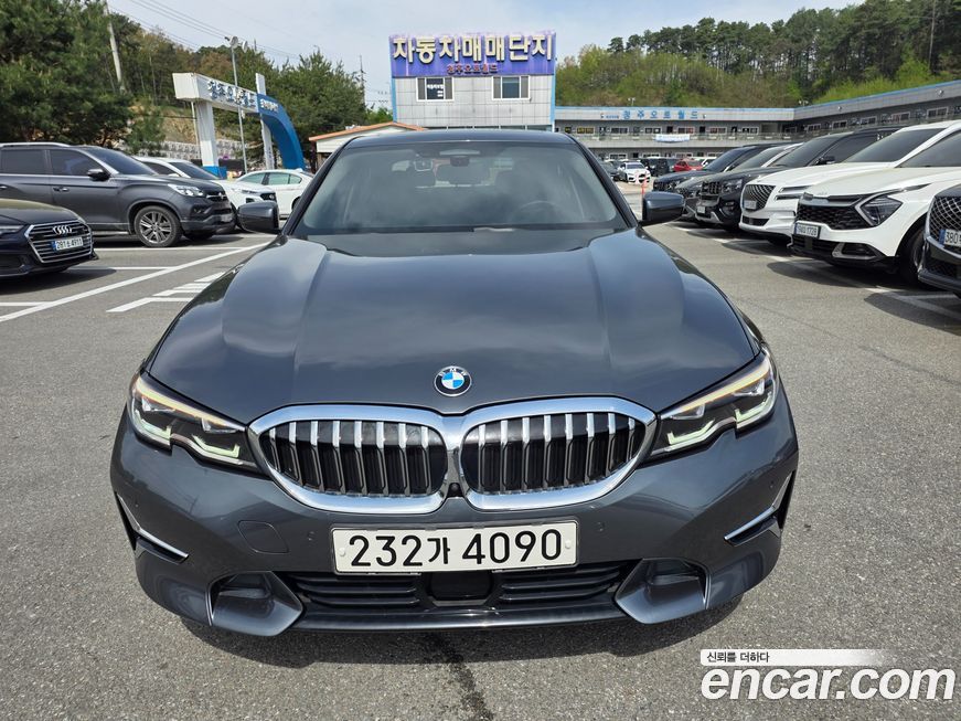 BMW 3-Series 2021