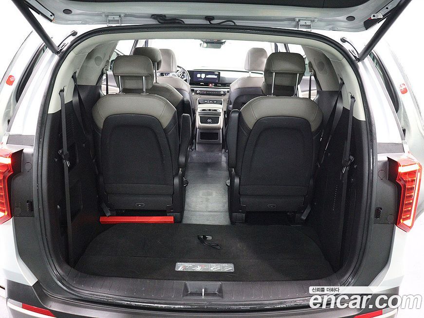 Kia Canival 2024