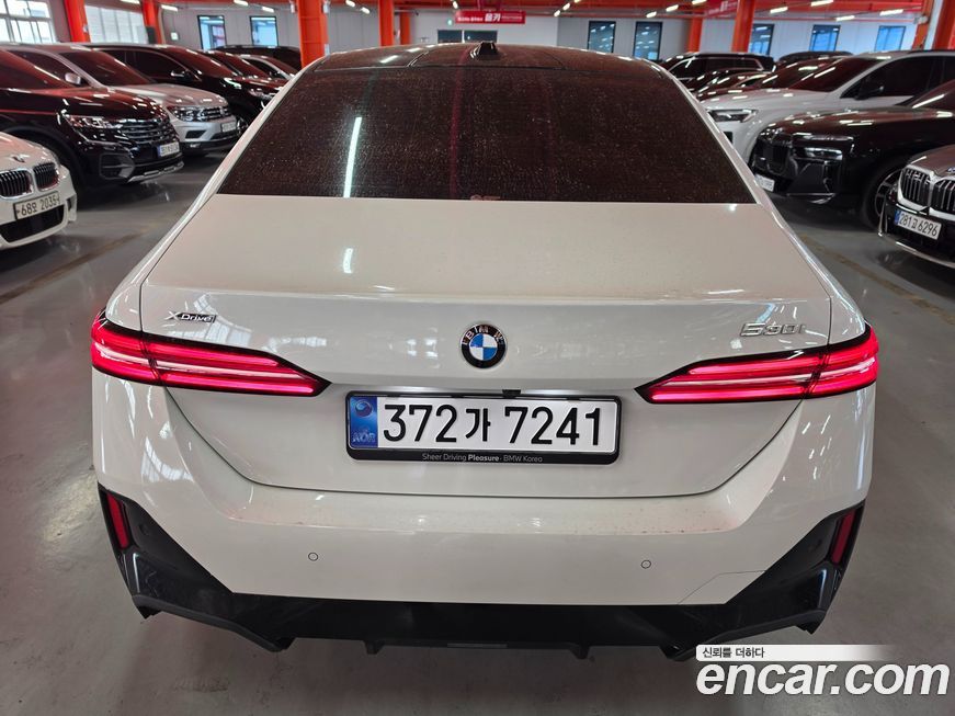 BMW 5-Series 2025