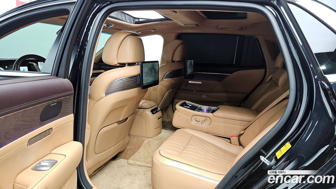 Genesis G90 2022