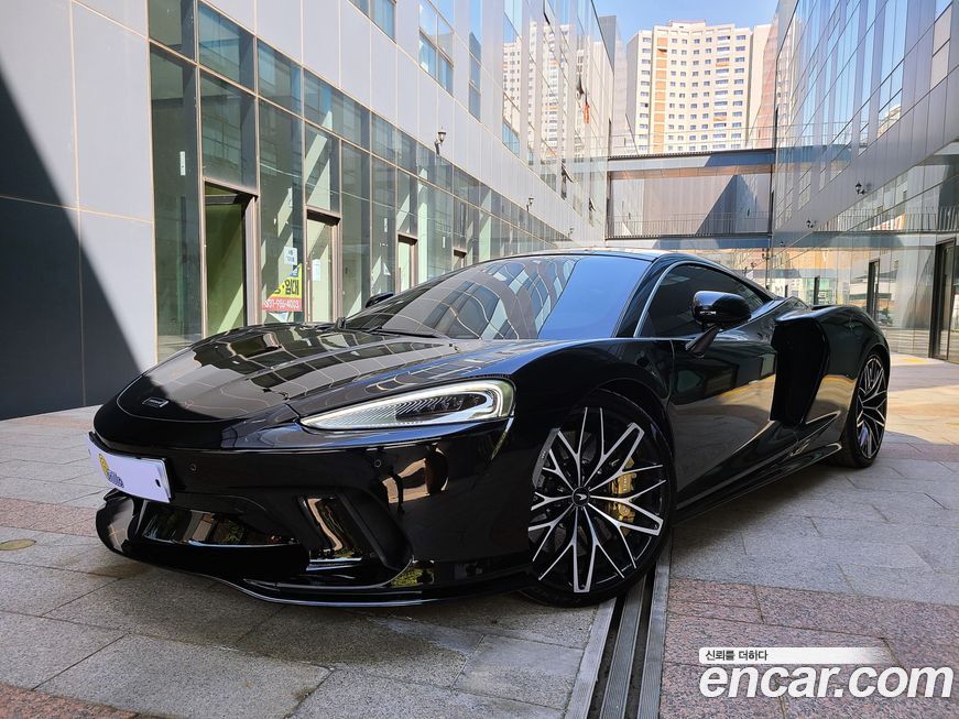 Mclaren GT 2022